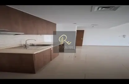 شقة - غرفة نوم - 2 حمامات للبيع في أبتاون الزاهية - الزاهية - تجارية مويلح - الشارقة