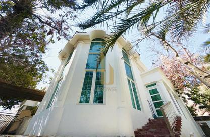 Villa - 4 - 4 for rent in Jumeirah 3 Villas - Jumeirah 3 - Jumeirah - Dubai