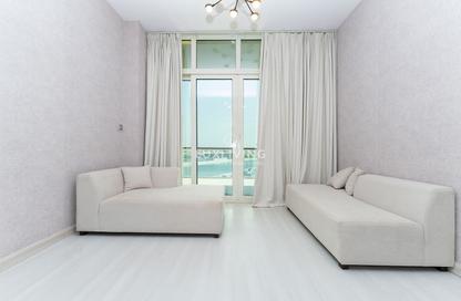 Apartment - Studio - 1 Bathroom for rent in Palm Views East - Palm Views - Palm Jumeirah - Dubai