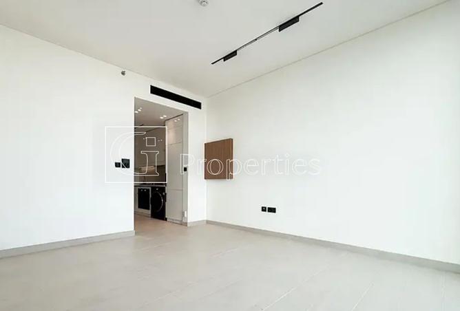 Spacious | Bright | Flexible Pay photo 2