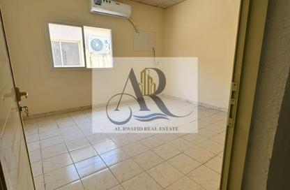 سكن عمال - استوديو - 8 حمامات للايجار في 1 الجرف - الجرف - عجمان وسط المدينة - عجمان سكن عمال - استوديو - 8 حمامات للايجار في 1 الجرف - الجرف - عجمان وسط المدينة - عجمان