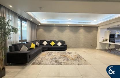 Townhouse - 4 - 4 for sale in Oxford Villas - District 15 - Jumeirah Village Circle - Dubai Townhouse - 4 - 4 for sale in Oxford Villas - District 15 - Jumeirah Village Circle - Dubai