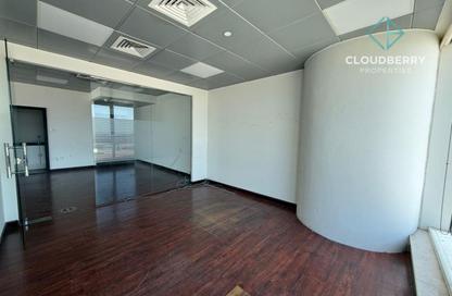 Office Space - Studio - 1 Bathroom for rent in Al Khaleej Building - Al Karama - Dubai