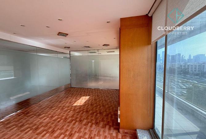 77779397 - Property Image 3