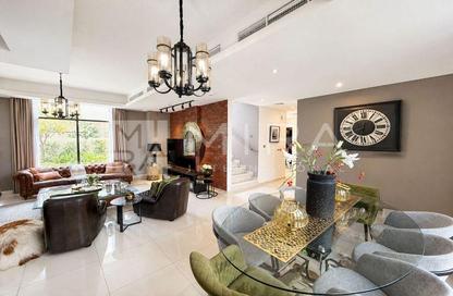 Villa - 6 - 5 for rent in The Field - Damac Hills - Dubai