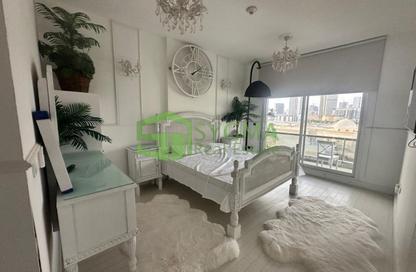 Apartment - 1 Bedroom - 2 Bathrooms for rent in Hamza Tower - Dubai Sports City - Dubai