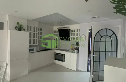 شقة - غرفة نوم - 2 حمامات للايجار في برج حمزة - مدينة دبي الرياضية - دبي شقة - غرفة نوم - 2 حمامات للايجار في برج حمزة - مدينة دبي الرياضية - دبي