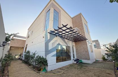 Villa - 5 Bedrooms - 6 Bathrooms for sale in Tilal City - Sharjah