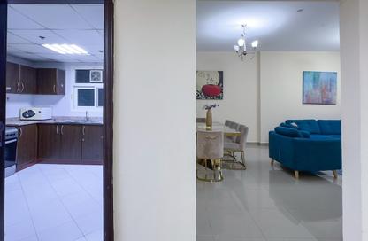 Apartment - 2 - 2 for rent in New Al Taawun Road - Al Taawun - Sharjah