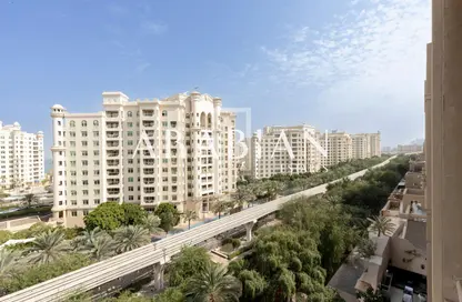 Apartment - 2 Bedrooms - 2 Bathrooms for sale in Golden Mile 6 - Golden Mile - Palm Jumeirah - Dubai