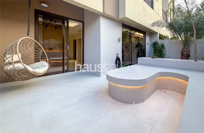 تاون هاوس - 4 غرف نوم - 6 حمامات للبيع في قرية سيفيلا - قمم النصر - مدينة دبي الرياضية - دبي