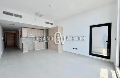 Apartment - Studio - 1 Bathroom for rent in Karimian 3 - Jumeirah Garden City - Al Satwa - Dubai