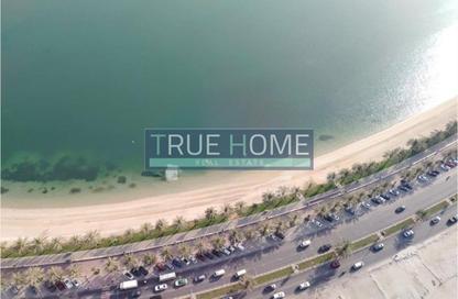 Apartment - 3 Bedrooms - 4 Bathrooms for rent in Al Anwar Tower - Al Khan Lagoon - Al Khan - Sharjah
