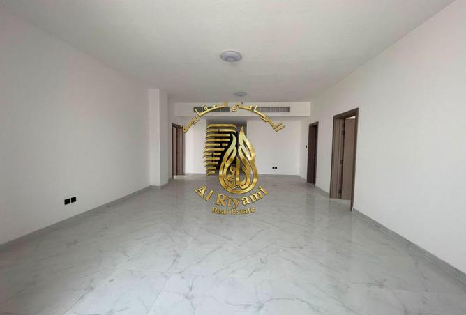 122018943 - Property Main Image