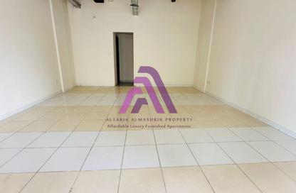 Shop - Studio - 1 for rent in Building R20 - France Cluster - International City - Dubai