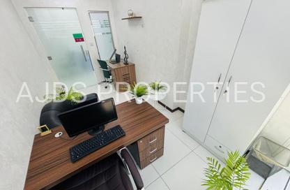 Office Space - Studio - 1 Bathroom for rent in Business Atrium Building - Oud Metha - Bur Dubai - Dubai