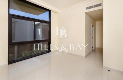 Townhouse - 3 - 5 for rent in Topanga - The Park Villas - Damac Hills - Dubai