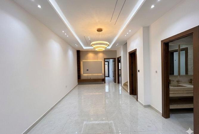 103716763 - Property Image 2