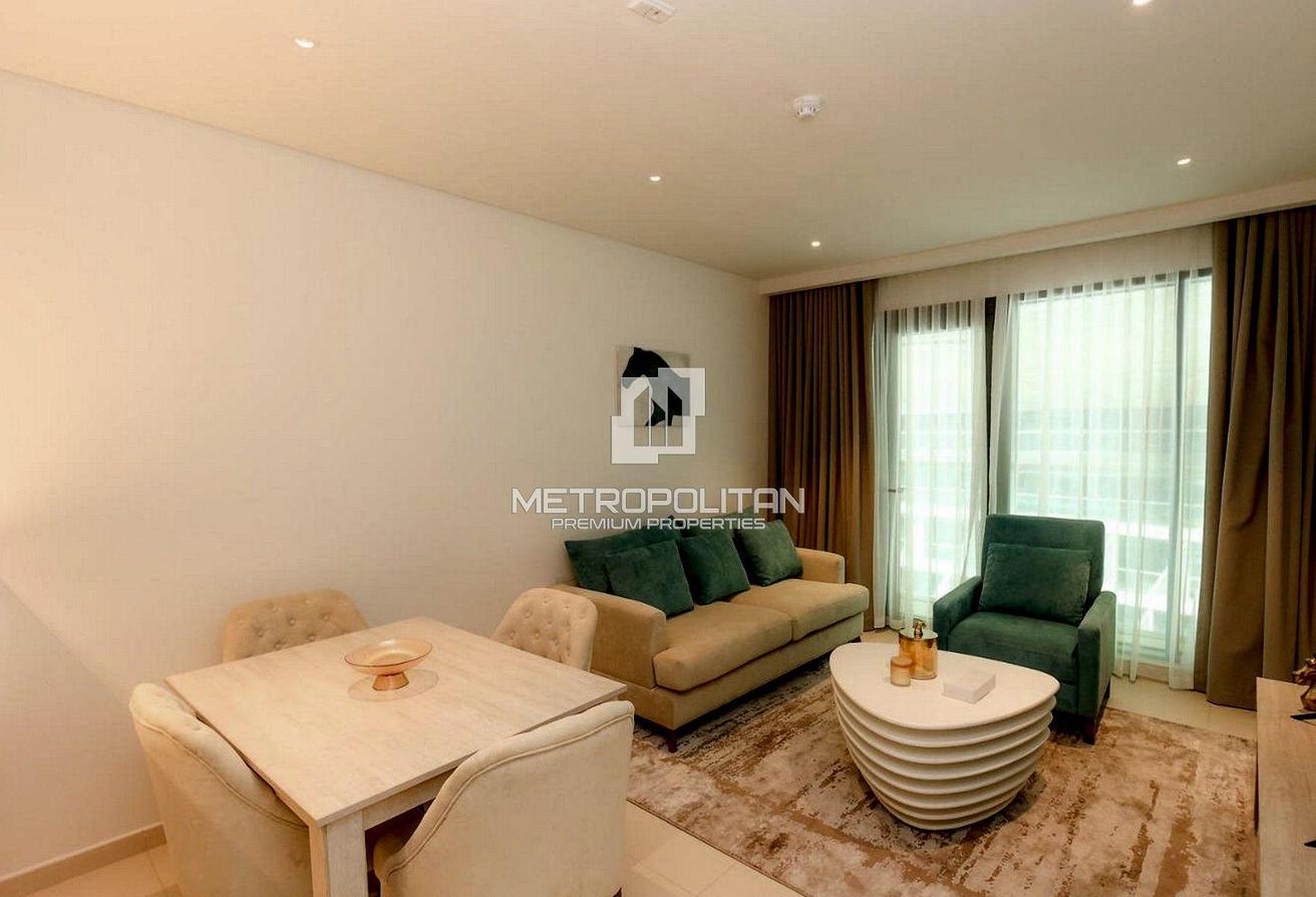 Vacant in May | Beach Access | High Floor photo 2