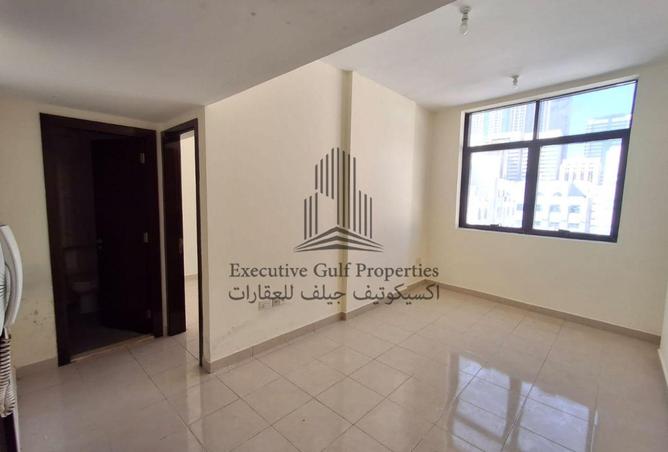 85744001 - Property Image 2