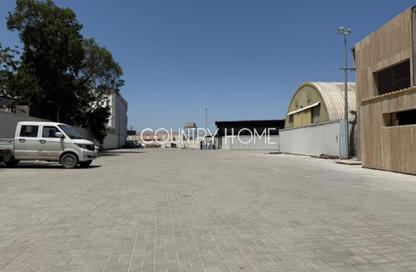 Land - Studio for rent in Umm Ramool - Dubai
