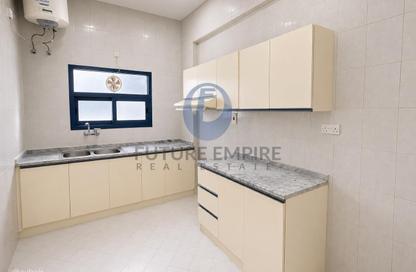 Apartment - 1 Bedroom - 2 Bathrooms for rent in Corniche Building - Umm Hurair 1 - Umm Hurair - Bur Dubai - Dubai