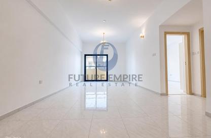 Apartment - 1 Bedroom - 2 Bathrooms for rent in Corniche Building - Umm Hurair 1 - Umm Hurair - Bur Dubai - Dubai