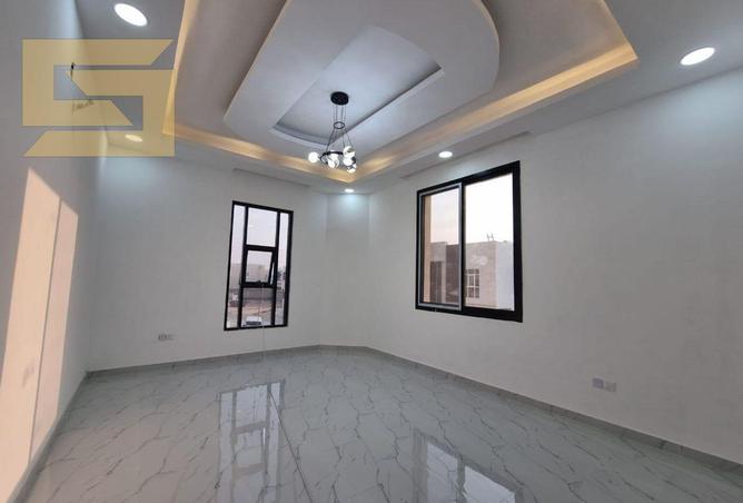142869042 - Property Image 3