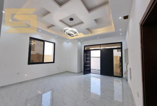 142869042 - Property Image 2