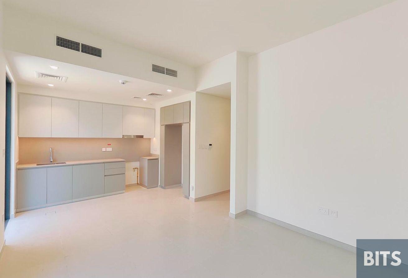 3 Bedrooms | Maid | Ready to move | Spacious photo 6