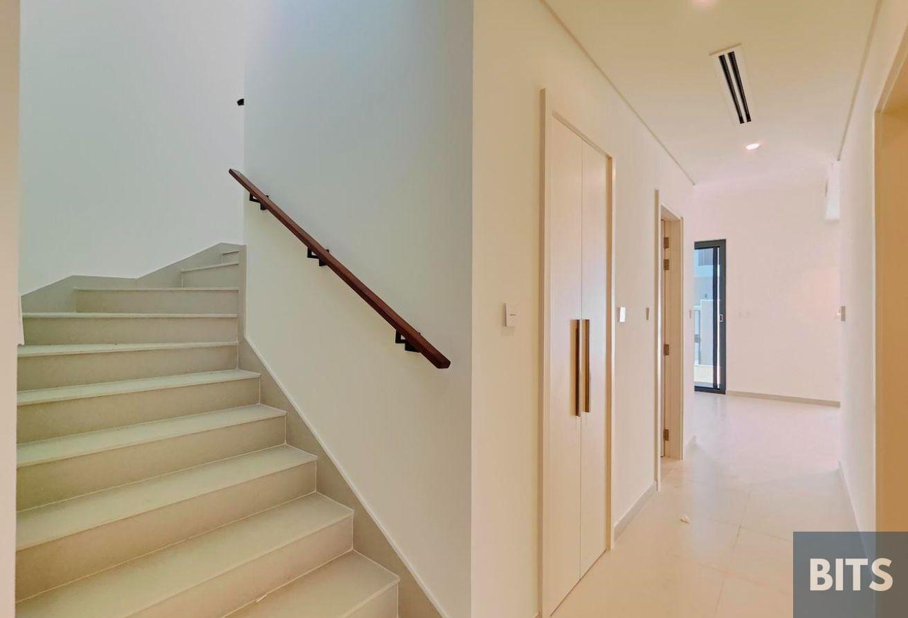 3 Bedrooms | Maid | Ready to move | Spacious photo 8