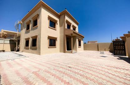 Villa - 3 Bedrooms - 5 Bathrooms for rent in Al Riffa - Ras Al Khaimah