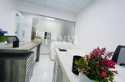 Office Space - Studio - 1 Bathroom for rent in Aspin Tower - Sheikh Zayed Road - Dubai