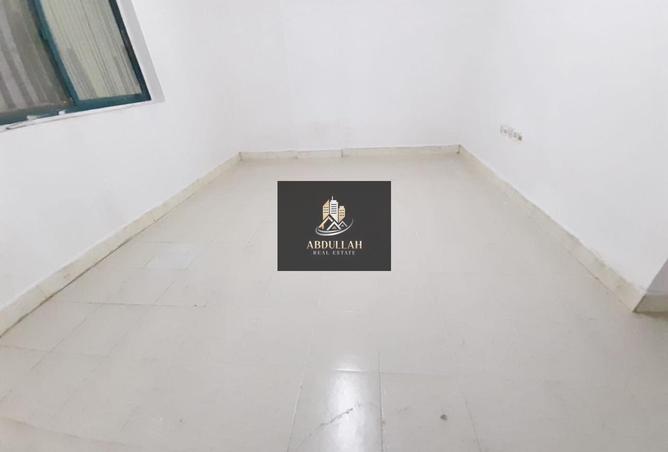 74233105 - Property Image 3