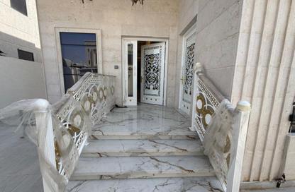 Villa - 5 Bedrooms - 7 Bathrooms for sale in Al Yasmeen 1 - Al Yasmeen - Ajman