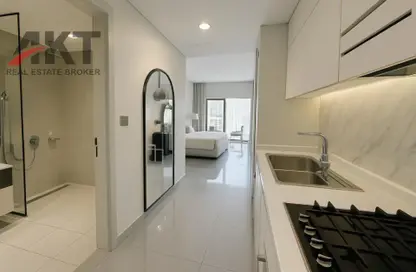 Apartment - Studio - 1 Bathroom for rent in DAMAC Majestine - Business Bay - Dubai