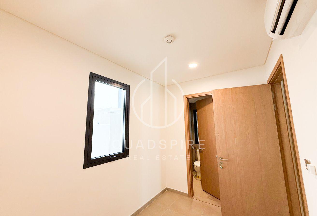 Single Row 5BR+Maid | Private Garden | Brand New photo 5