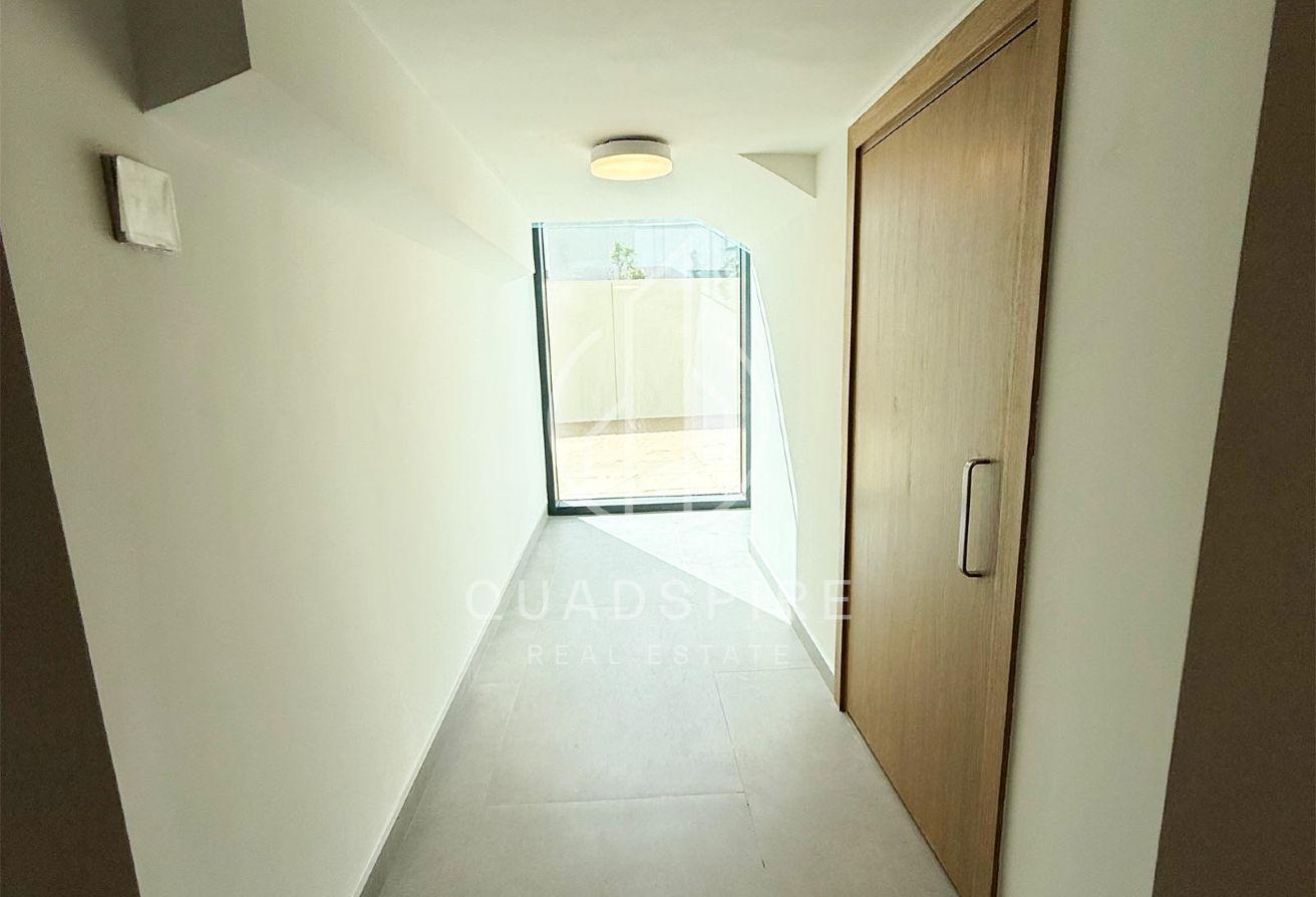 Single Row 5BR+Maid | Private Garden | Brand New photo 15