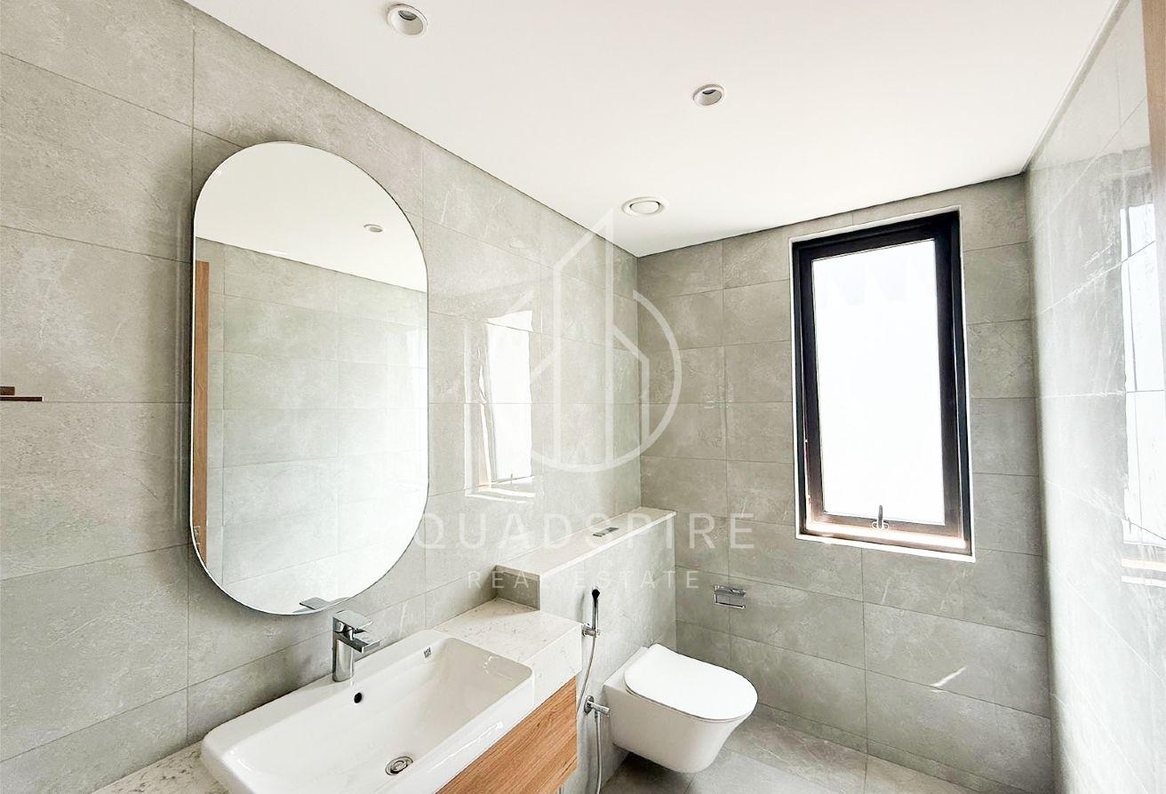 Single Row 5BR+Maid | Private Garden | Brand New photo 6