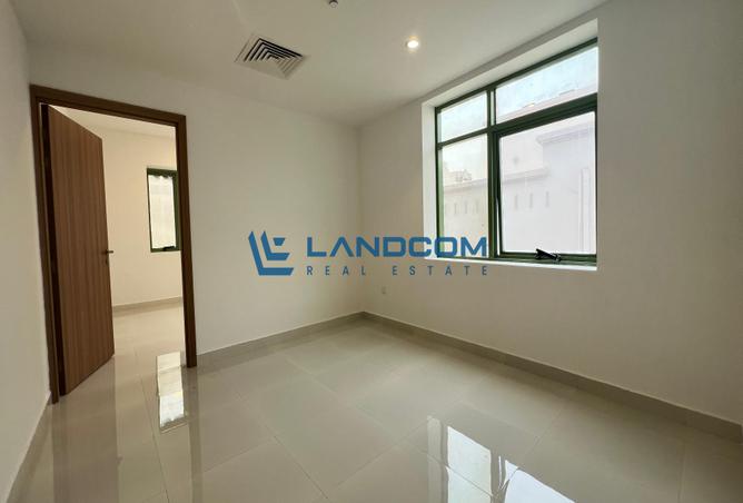 104674900 - Property Image 2