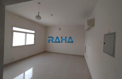 Apartment - Studio - 1 for rent in Al Uraibi - Ras Al Khaimah