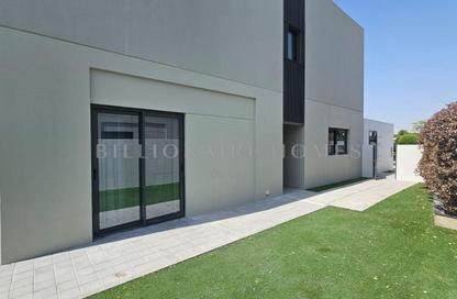 Townhouse - 4 - 5 for rent in La Rosa 2 - La Rosa - Villanova - Dubai