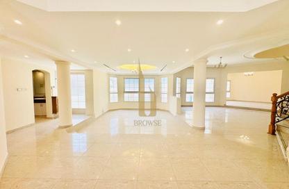 Villa - 6 Bedrooms - 6 Bathrooms for rent in Umm Suqeim 2 Villas - Umm Suqeim 2 - Umm Suqeim - Dubai