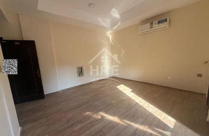 Apartment - Studio - 1 Bathroom for rent in Al Mowaihat 1 - Al Mowaihat - Ajman