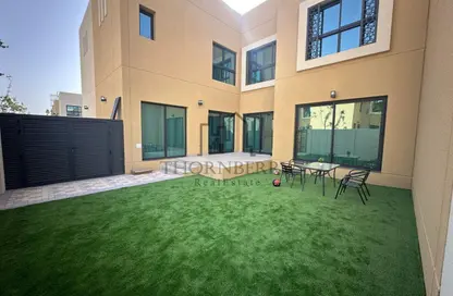 تاون هاوس - 4 غرف نوم - 5 حمامات للبيع في مدينة الشارقة المستدامة - الشارقة