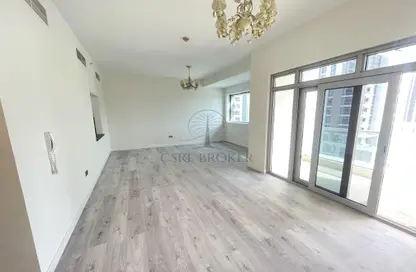 شقة - 3 غرف نوم - 5 حمامات للايجار في E برج - الأبراج الإدارية - الخليج التجاري - دبي شقة - 3 غرف نوم - 5 حمامات للايجار في E برج - الأبراج الإدارية - الخليج التجاري - دبي