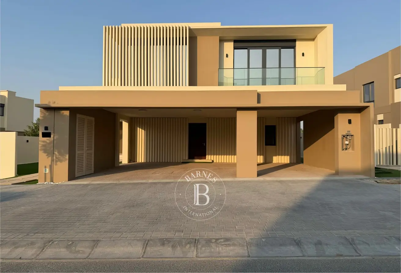 165585561 - الصورة الرئيسية للعقار