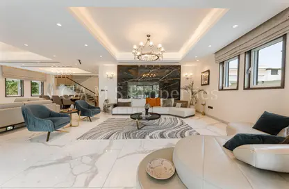 Villa - 4 Bedrooms - 6 Bathrooms for sale in District 3 - Jumeirah Park - Dubai