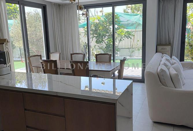 100833339 - Property Image 2
