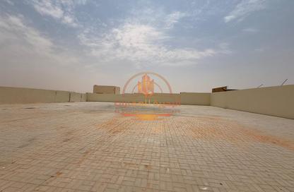 Land - Studio for rent in Al Sajaa Industrial - Al Sajaa - Sharjah